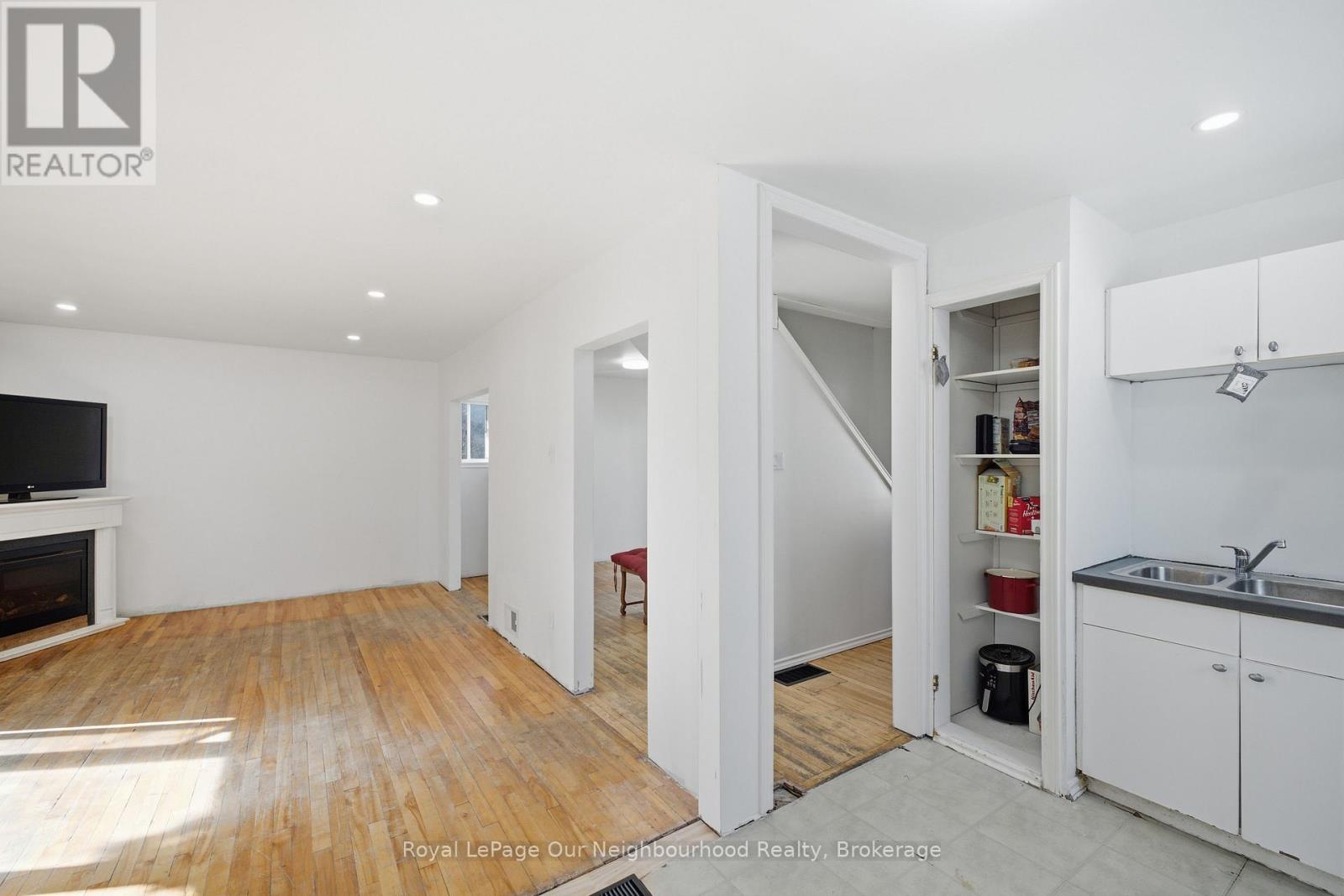 367 Campbell Street, Cobourg, Ontario  K9A 4C1 - Photo 7 - X13639554