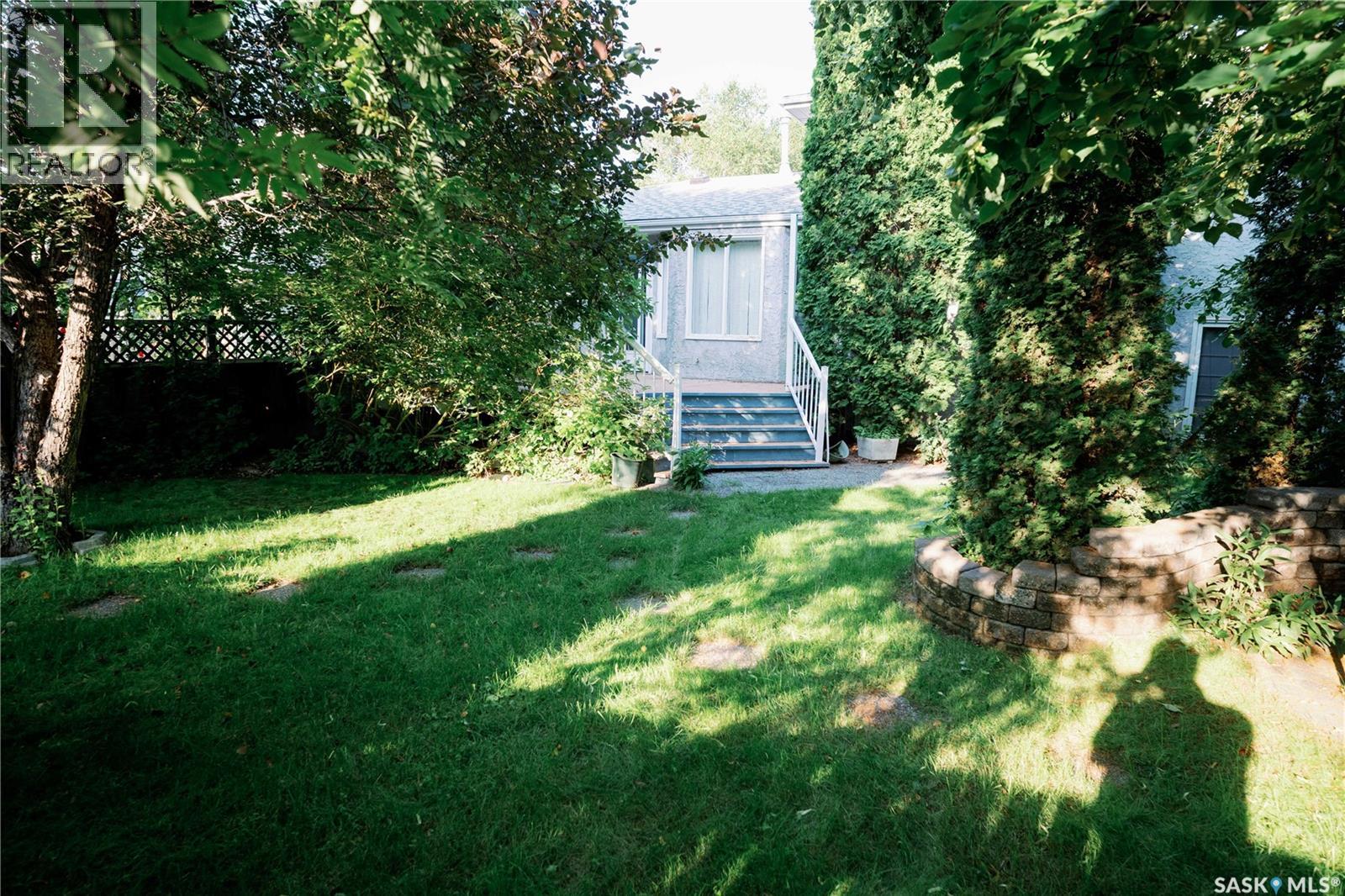 939 Haslam Crescent, Saskatoon, Saskatchewan  S7S 1C8 - Photo 32 - SK043828