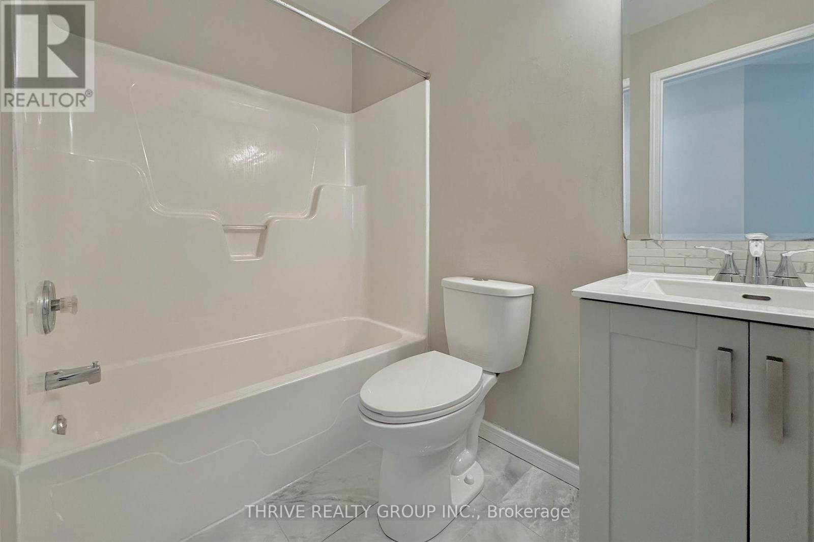 713 Silversmith Street, London North, Ontario  N6H 5R7 - Photo 12 - X13639524