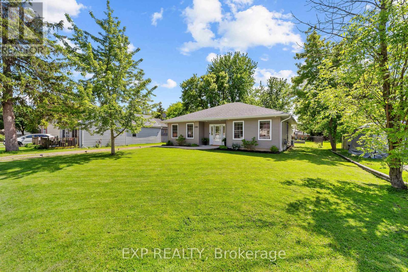 150 O'MARA STREET, Southwest Middlesex, Ontario