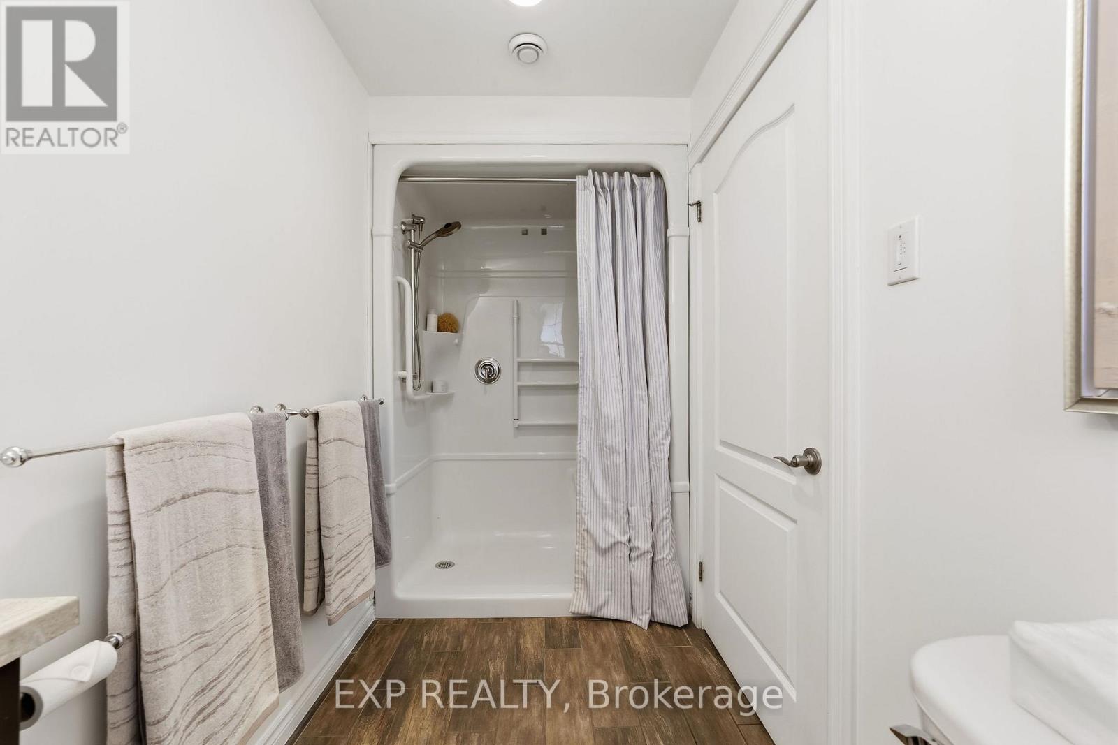 150 O'mara Street, Southwest Middlesex, Ontario  N0L 1M0 - Photo 19 - X13639622
