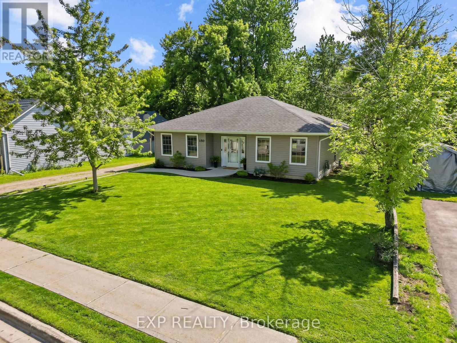 150 O'mara Street, Southwest Middlesex, Ontario  N0L 1M0 - Photo 31 - X13639622