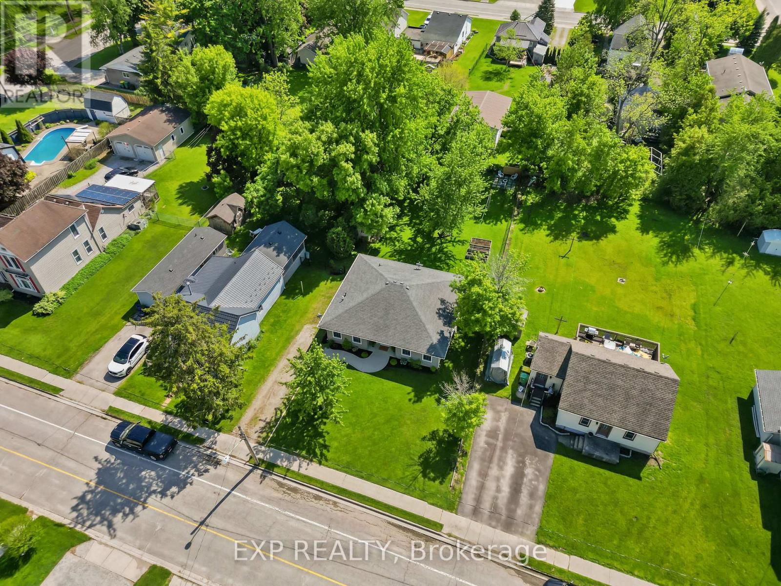 150 O'mara Street, Southwest Middlesex, Ontario  N0L 1M0 - Photo 32 - X13639622