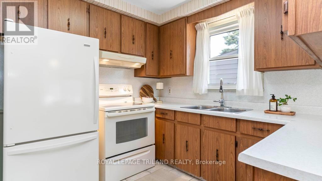 16 Pritchard Place, London East, Ontario  N5W 2J2 - Photo 8 - X13639692