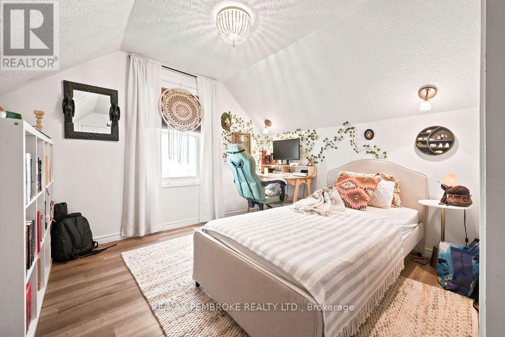 597 Almira Street S, Pembroke, Ontario  K8A 4A3 - Photo 30 - X13639590