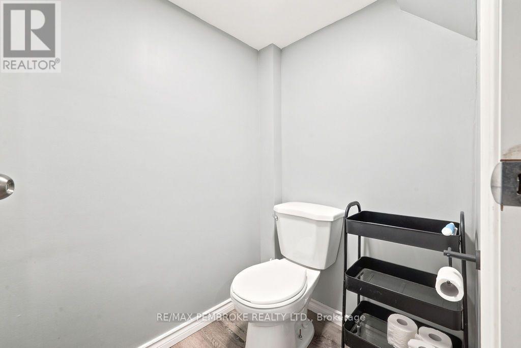 597 Almira Street S, Pembroke, Ontario  K8A 4A3 - Photo 33 - X13639590