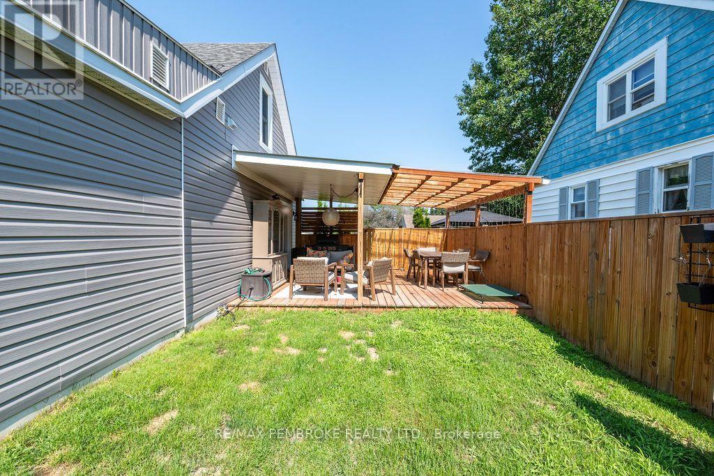 597 Almira Street S, Pembroke, Ontario  K8A 4A3 - Photo 40 - X13639590