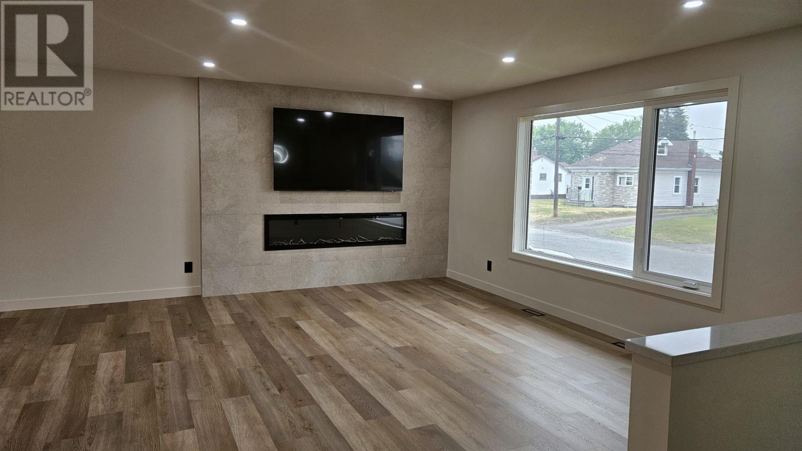 72 Brent St, Thunder Bay, Ontario  P7A 5T6 - Photo 15 - TB2602240