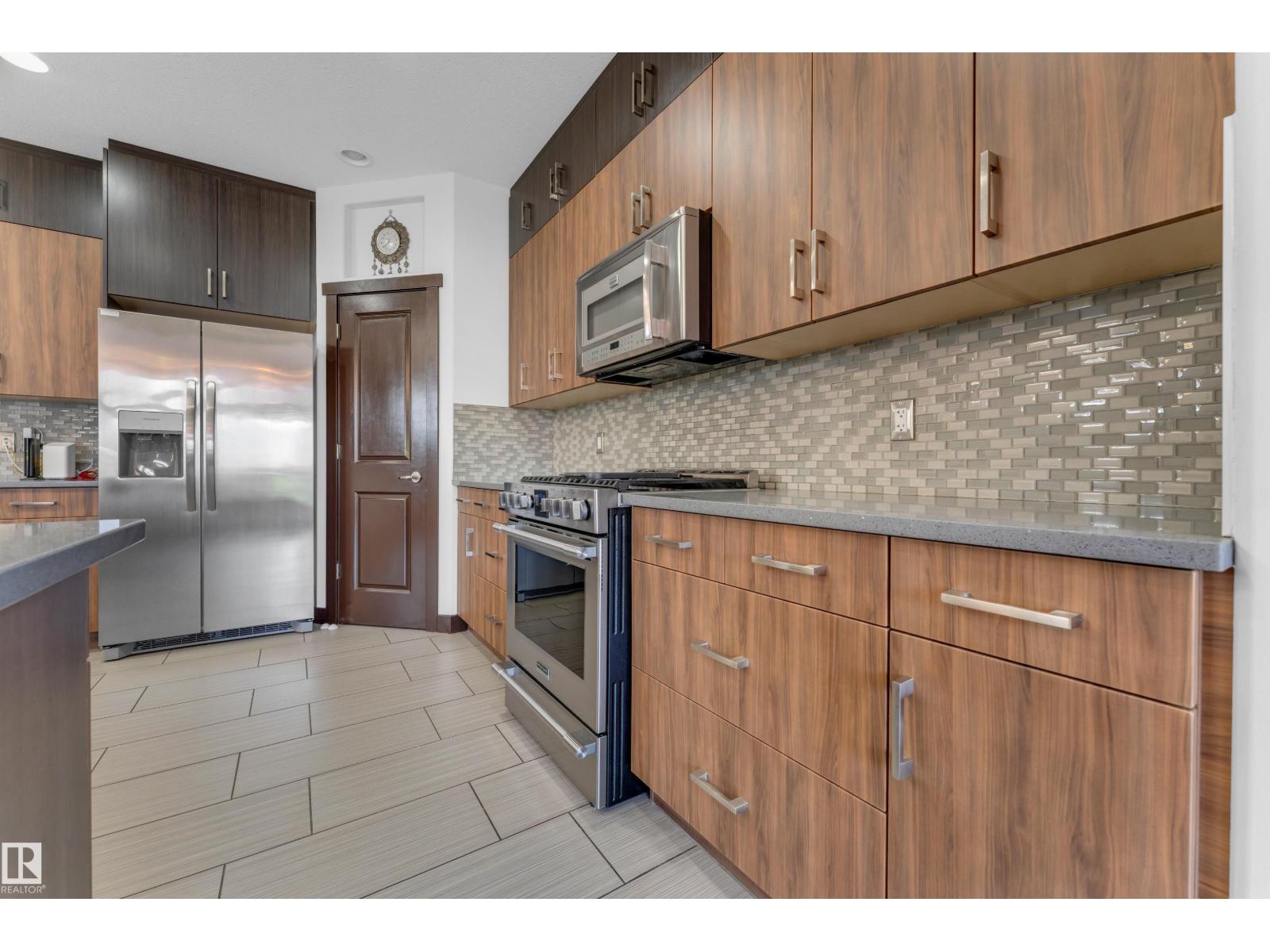 3630 Goodridge Cr NW, Edmonton, Alberta  T5T 4G1 - Photo 7 - E4502142
