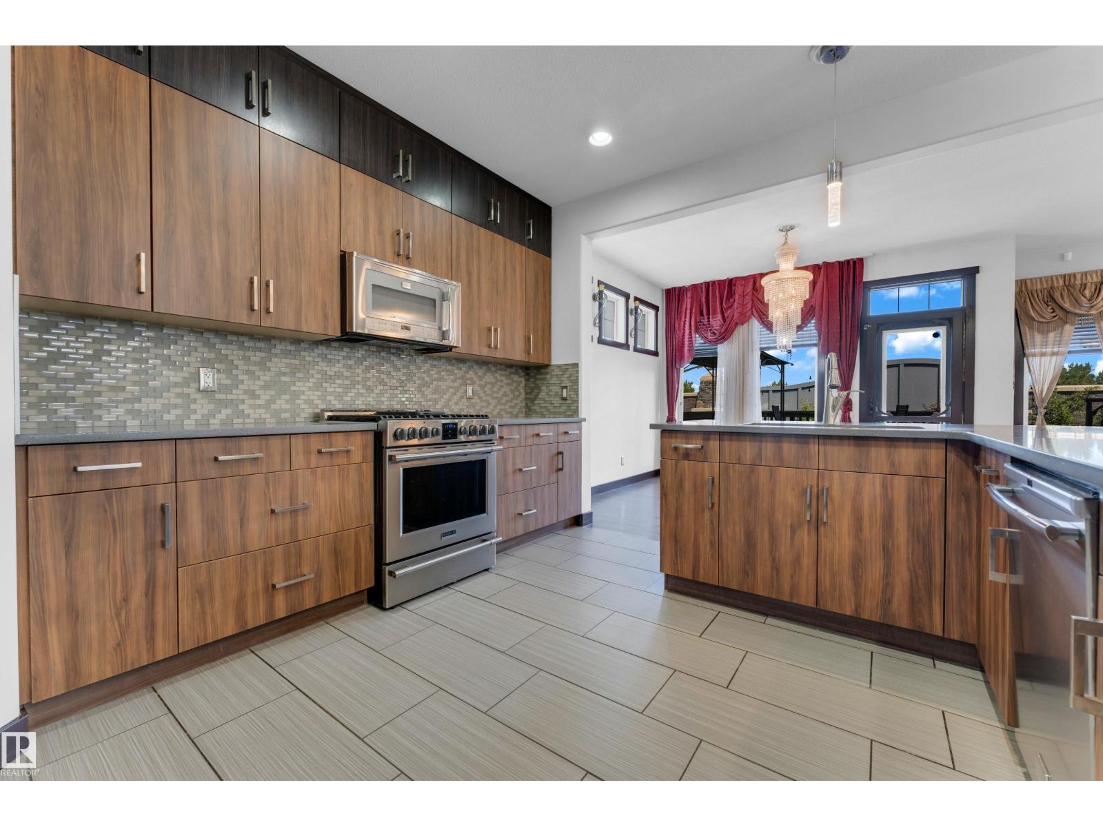 3630 Goodridge Cr NW, Edmonton, Alberta  T5T 4G1 - Photo 10 - E4502142