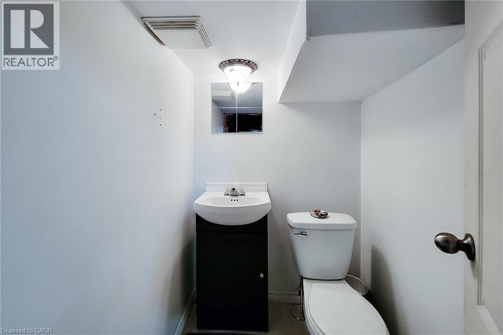 58 East 22nd Street, Hamilton, Ontario  L8V 2V3 - Photo 38 - 40843442