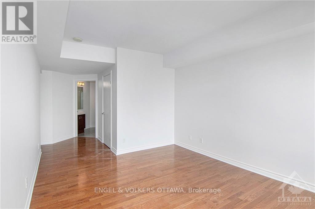 904 - 200 Rideau Street, Ottawa, Ontario  K1N 5Y1 - Photo 14 - X13639580