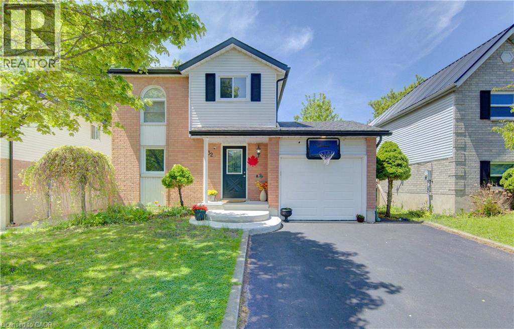 32 ENFIELD Drive, Cambridge, Ontario