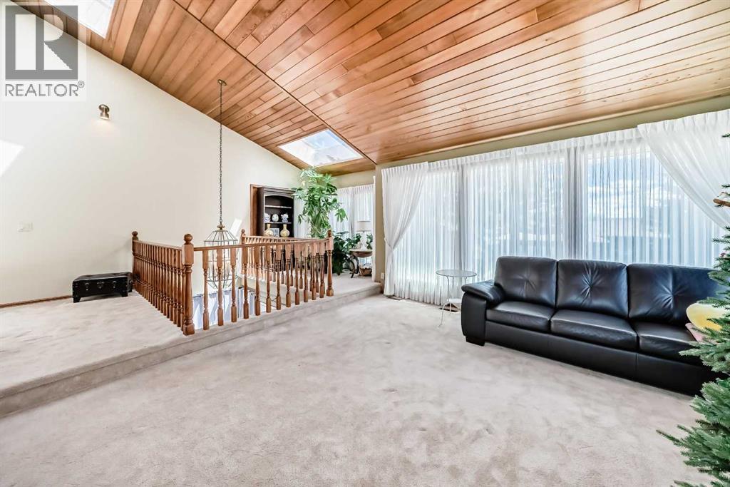 156 Edgehill Close NW, Calgary, Alberta  T3A 2X1 - Photo 12 - A2319829
