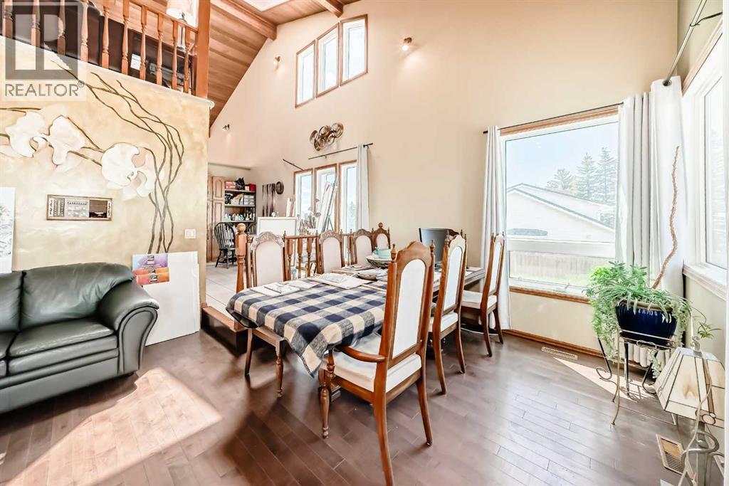 156 Edgehill Close NW, Calgary, Alberta  T3A 2X1 - Photo 19 - A2319829