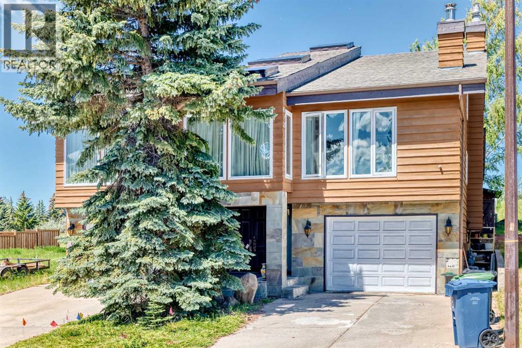 156 Edgehill Close NW, Calgary, Alberta  T3A 2X1 - Photo 2 - A2319829