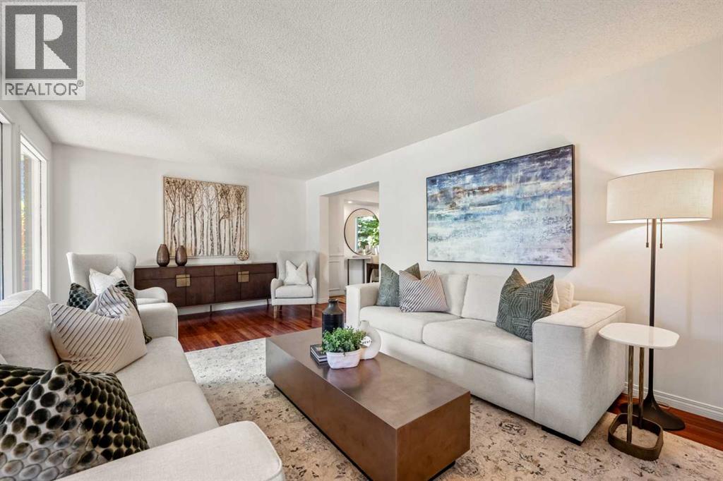 120 Lake Placid Road SE, Calgary, Alberta  T2J 4C5 - Photo 8 - A2326971