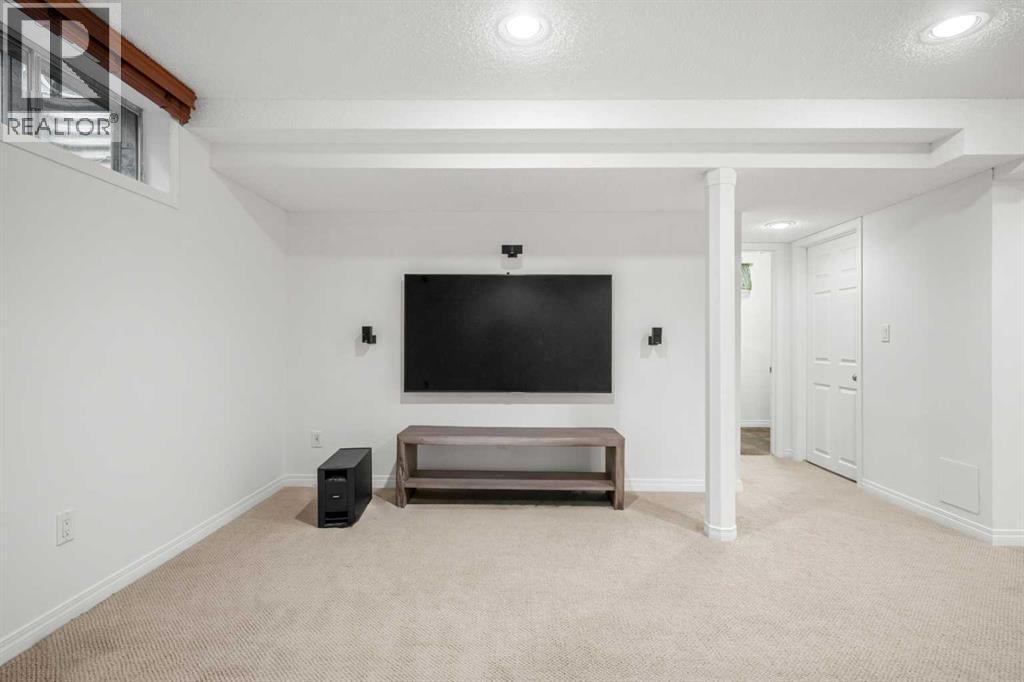120 Lake Placid Road SE, Calgary, Alberta  T2J 4C5 - Photo 34 - A2326971