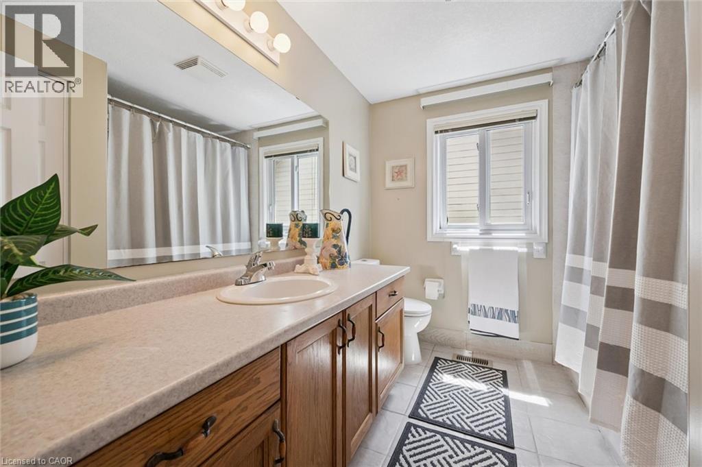 86 Bridlewreath Street, Kitchener, Ontario  N2E 3V6 - Photo 17 - 40853217
