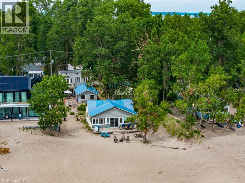 5 BEACH Avenue, Long Point, Ontario