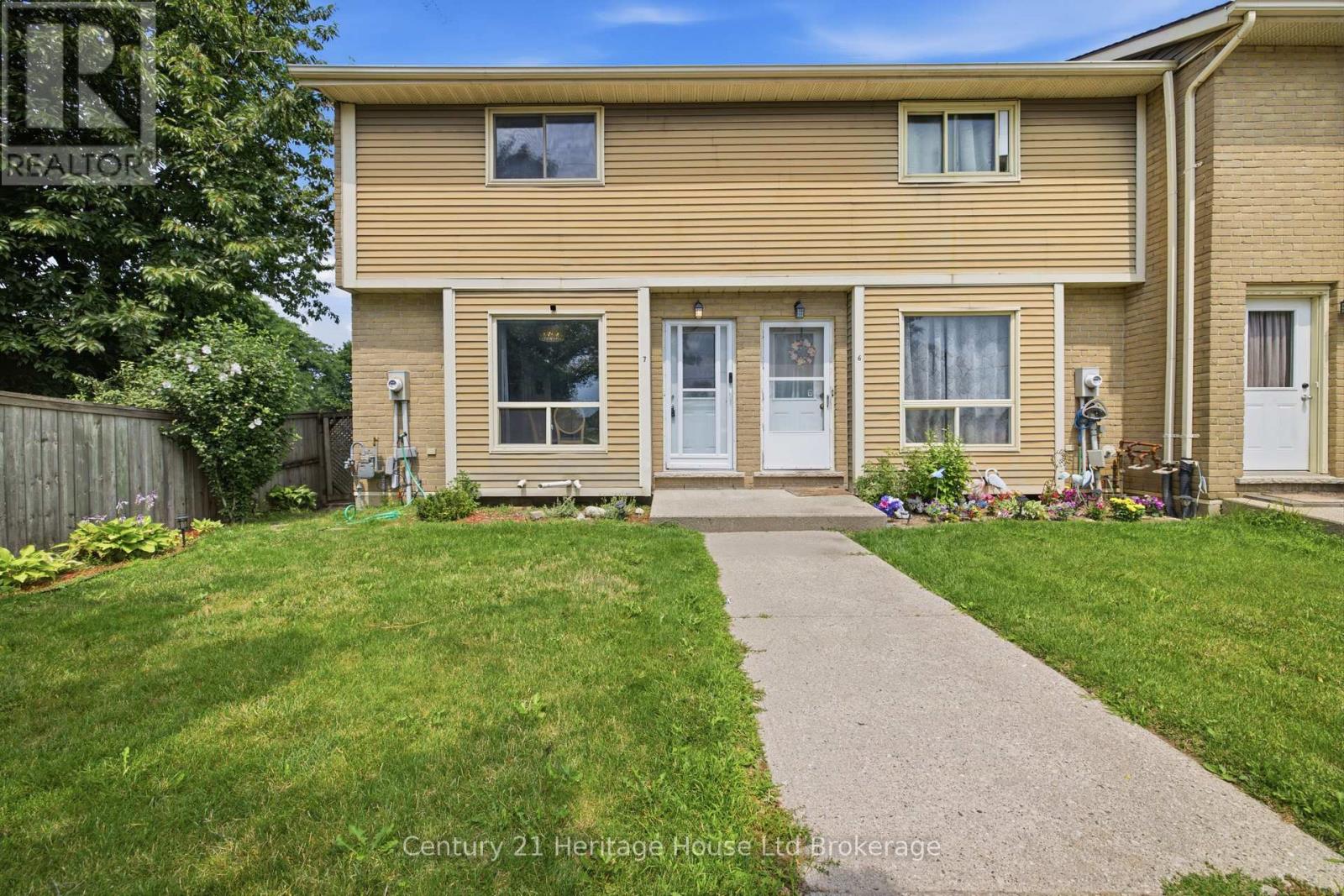 7 - 863 PARKINSON ROAD N, Woodstock, Ontario