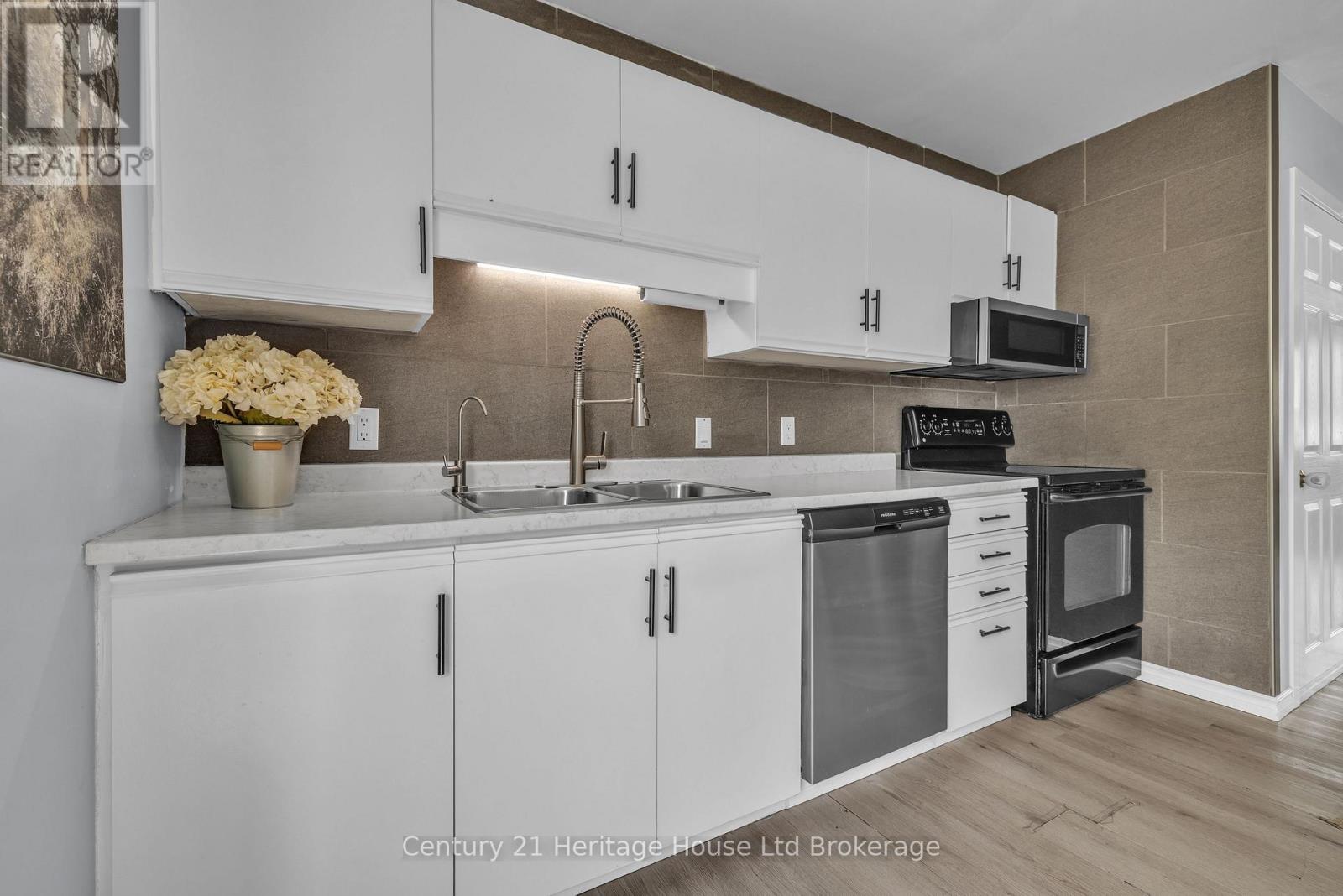 7 - 863 Parkinson Road N, Woodstock, Ontario  N4S 8S7 - Photo 6 - X13639664