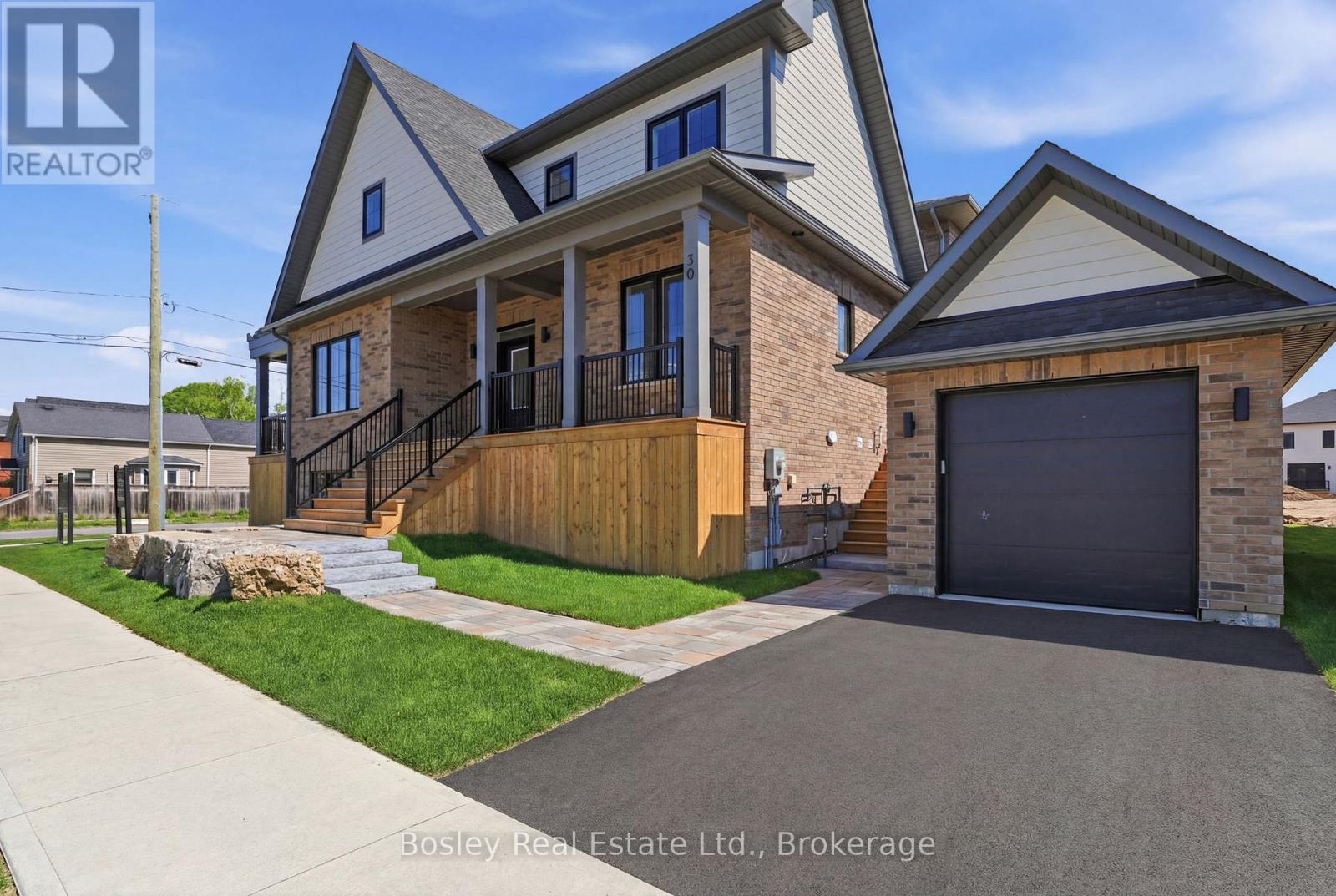 130 Fifth Street, Collingwood, Ontario  L9Y 5V1 - Photo 2 - S13639562