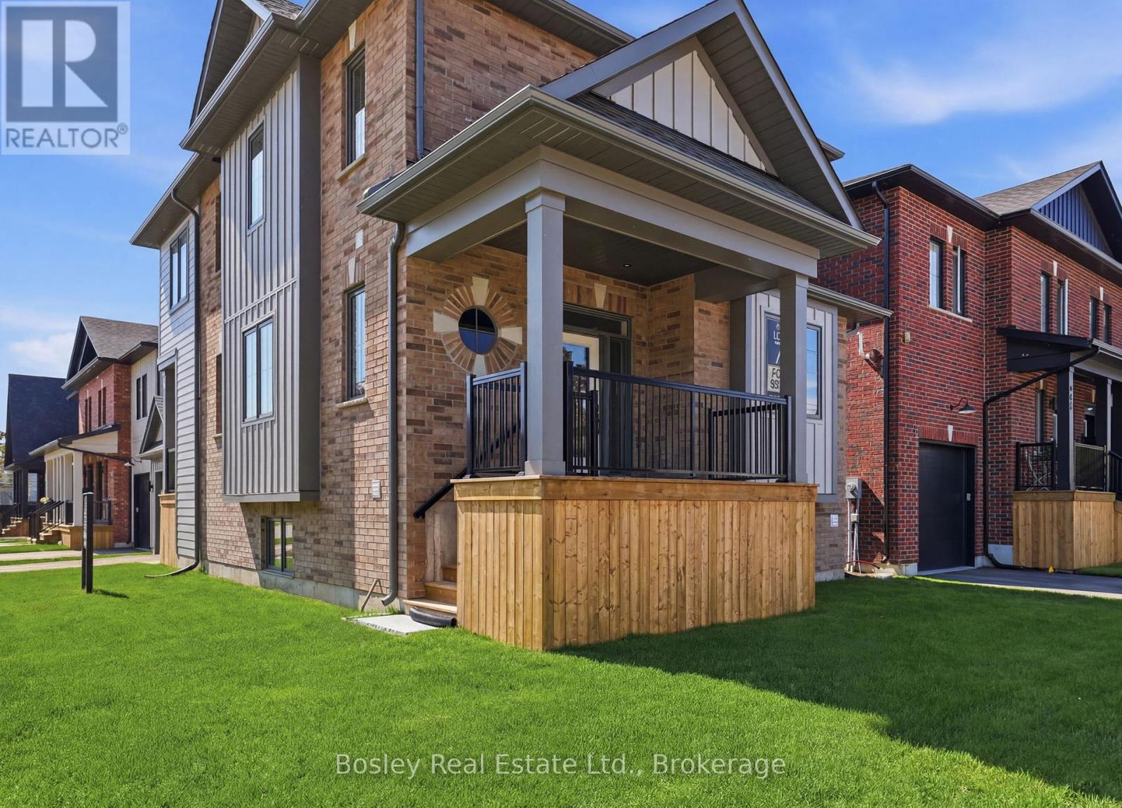 125 Sixth Street, Collingwood, Ontario  L9Y 5V1 - Photo 1 - S13639564