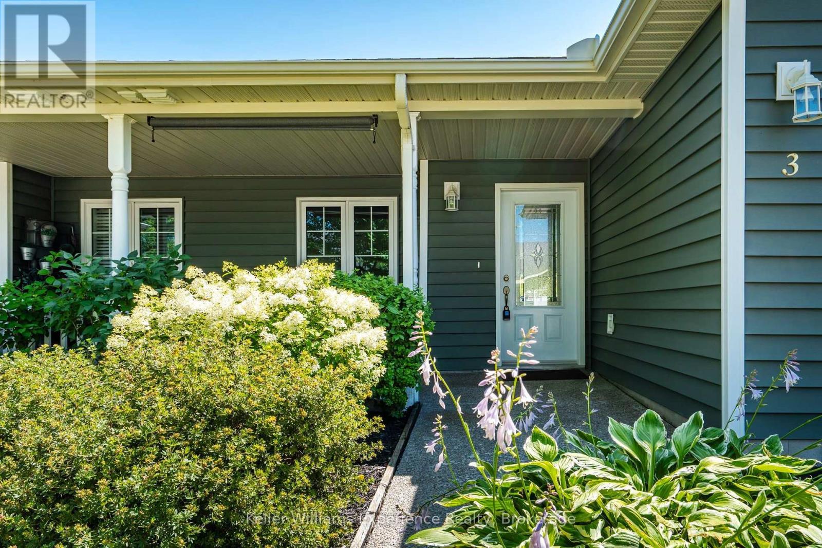 3 Chamberlain Crescent, Penetanguishene, Ontario  L9M 0A5 - Photo 4 - S13639660