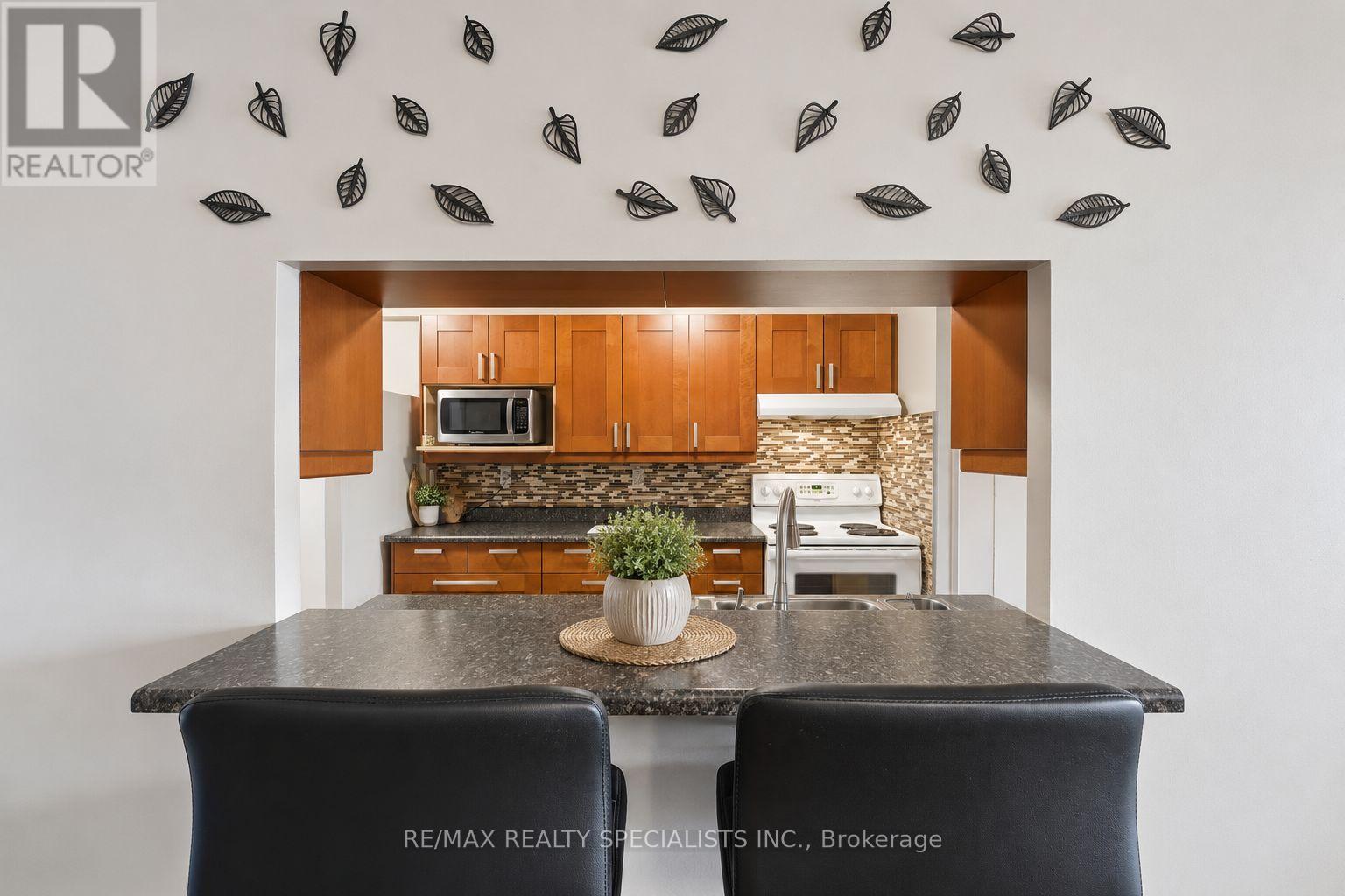 404 - 4205 Shipp Drive, Mississauga, Ontario  L4Z 2Y9 - Photo 4 - W13638358
