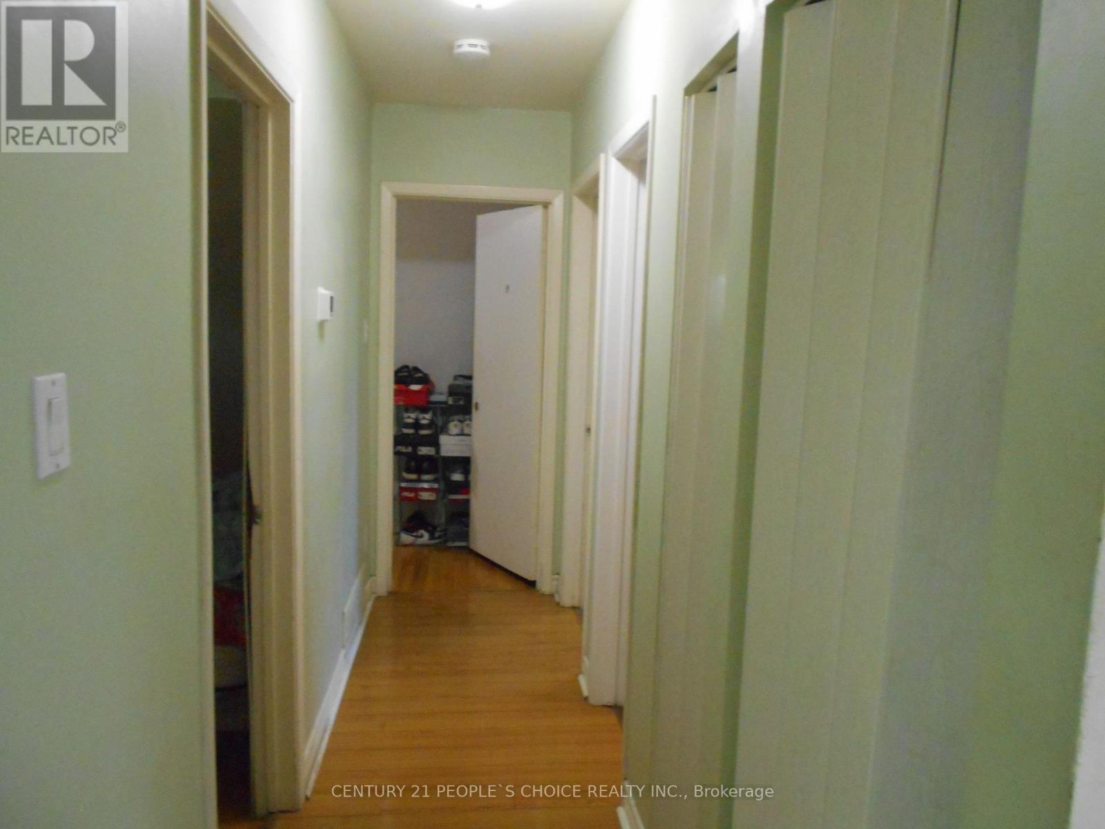 13 Brookdale Crescent, Brampton, Ontario  L6T 1M8 - Photo 4 - W13636924