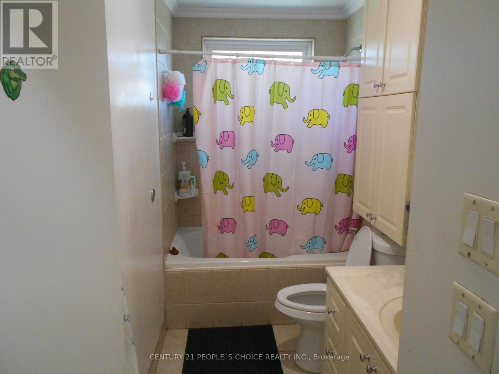 13 Brookdale Crescent, Brampton, Ontario  L6T 1M8 - Photo 6 - W13636924