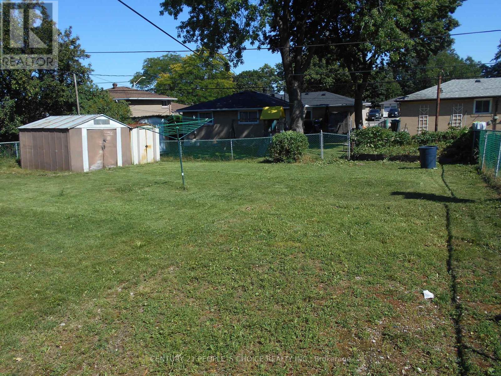 13 Brookdale Crescent, Brampton, Ontario  L6T 1M8 - Photo 13 - W13636924