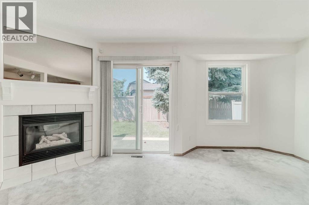 15 Harvest Glen Heights NE, Calgary, Alberta  T3K 4L3 - Photo 13 - A2334476