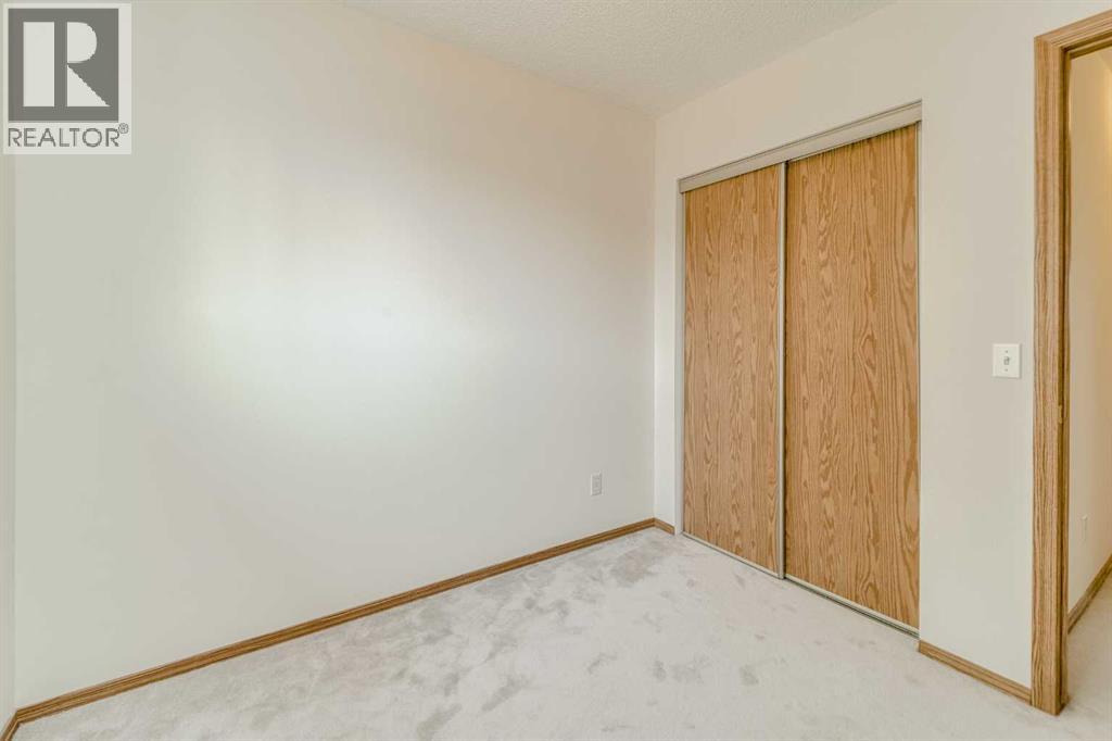 15 Harvest Glen Heights NE, Calgary, Alberta  T3K 4L3 - Photo 30 - A2334476