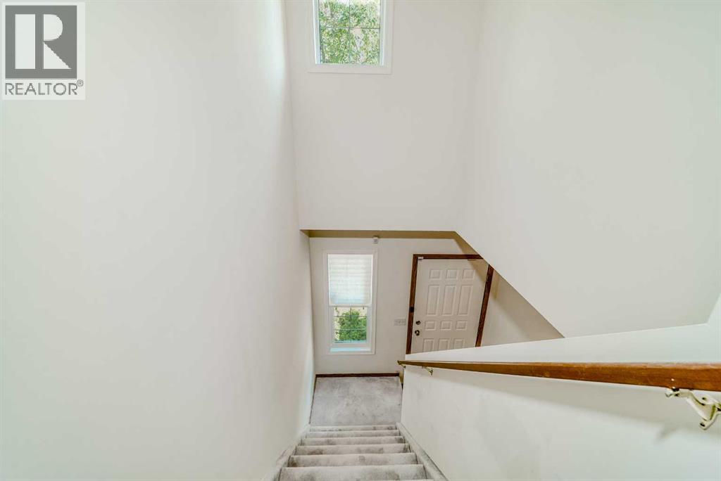 15 Harvest Glen Heights NE, Calgary, Alberta  T3K 4L3 - Photo 34 - A2334476