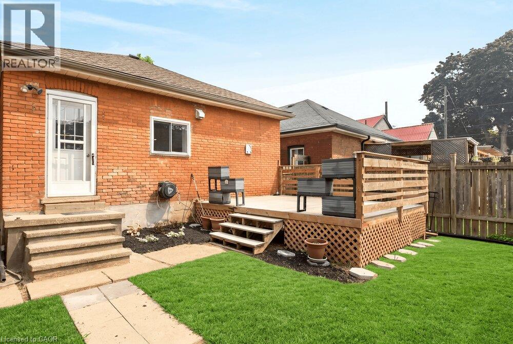 253 Marlborough Street, Brantford, Ontario  N3S 4T4 - Photo 17 - 40853208