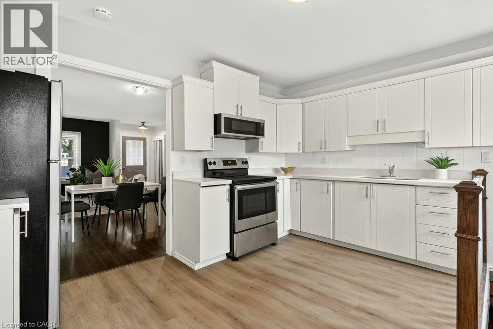 253 Marlborough Street, Brantford, Ontario  N3S 4T4 - Photo 7 - 40853208