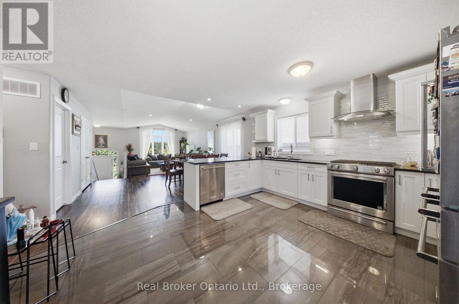 360 Dover Avenue, Norfolk, Ontario  N0A 1N9 - Photo 15 - X13639566