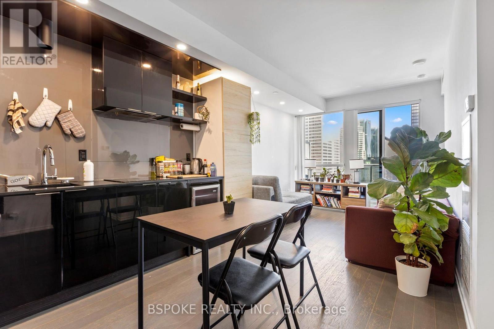 4207 - 70 Temperance Street, Toronto, Ontario  M5H 0B1 - Photo 6 - C13639536