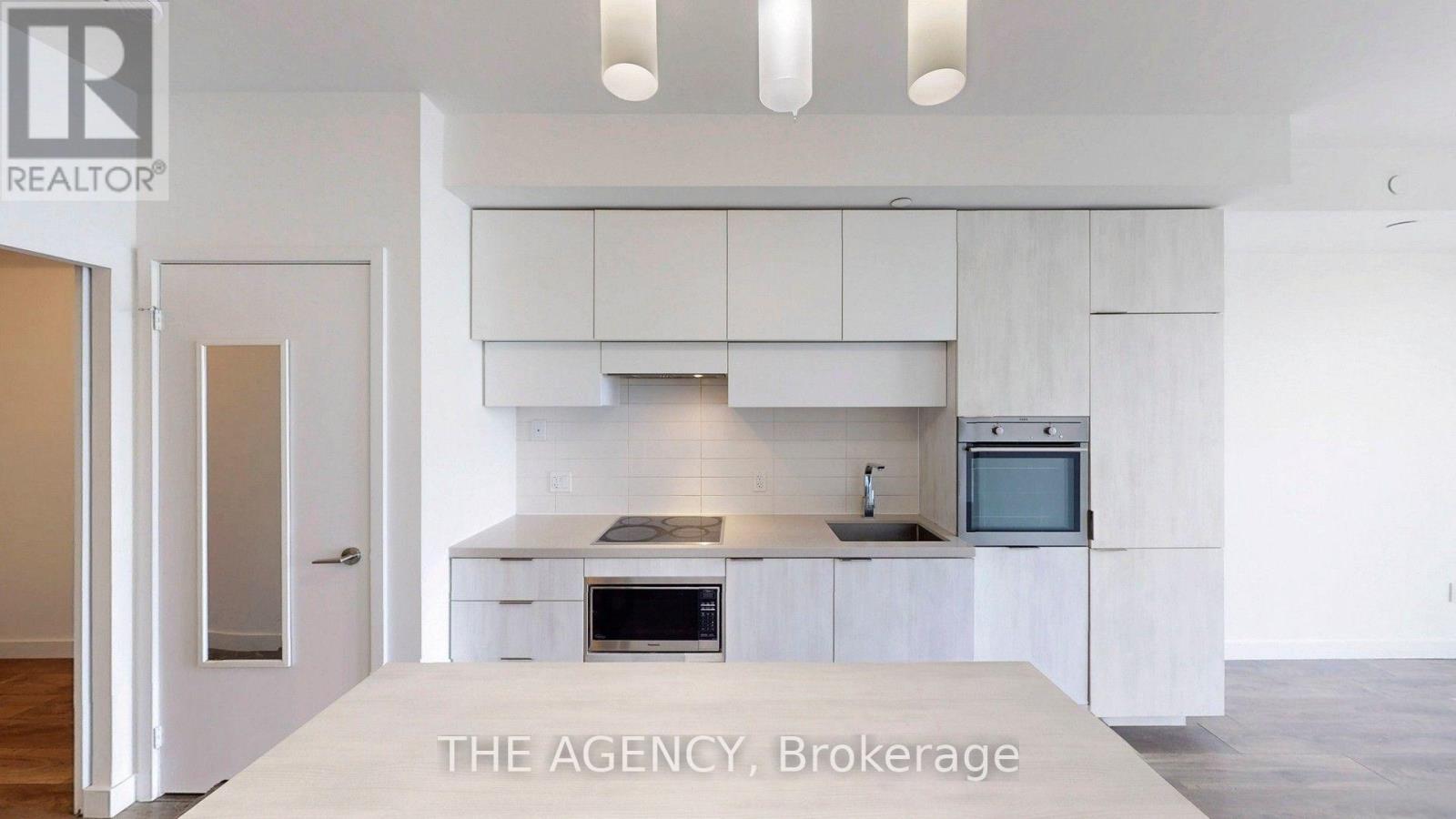 3001 - 8 Eglinton Avenue E, Toronto, Ontario  M4P 0C1 - Photo 10 - C13639542