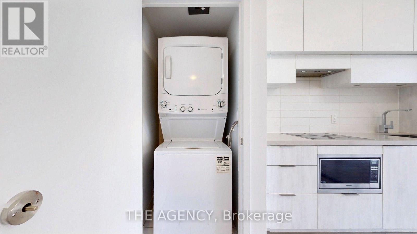 3001 - 8 Eglinton Avenue E, Toronto, Ontario  M4P 0C1 - Photo 16 - C13639542
