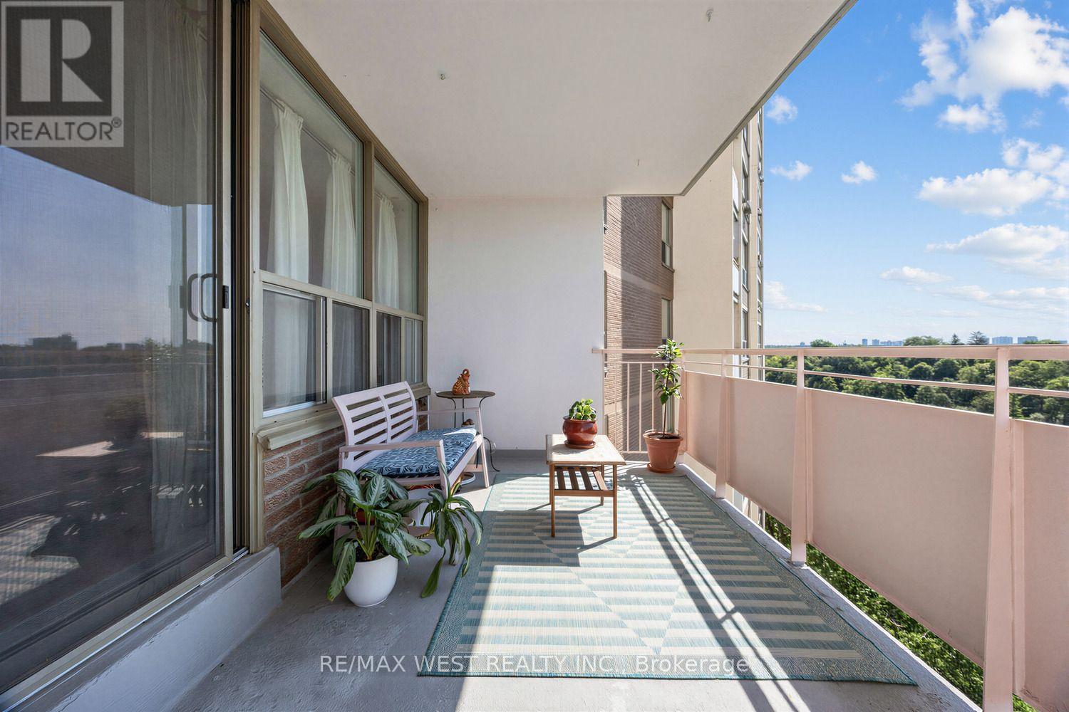 805 - 60 Pavane Linkway, Toronto, Ontario  M3C 1A1 - Photo 21 - C13639568
