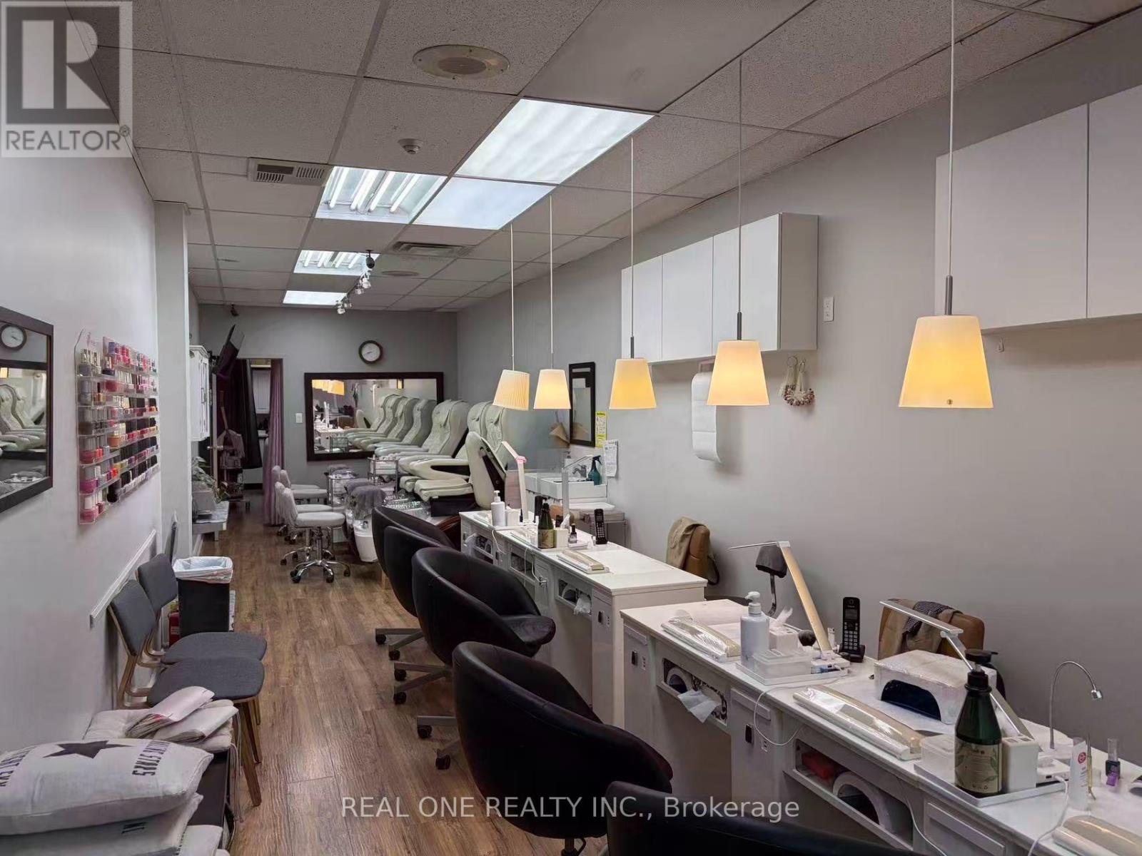 17 - 3030 Don Mills Road, Toronto, Ontario  M2J 3C1 - Photo 2 - C13639582