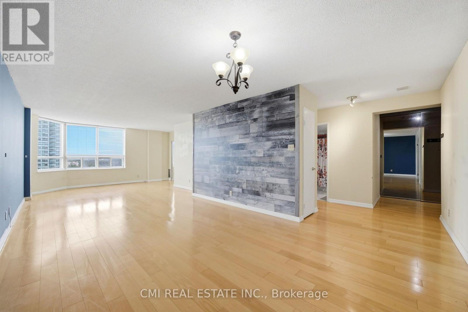 2307 - 215 Wynford Drive, Toronto, Ontario  M3C 3P5 - Photo 13 - C13639674