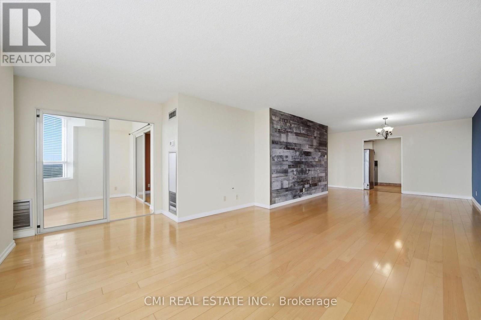2307 - 215 Wynford Drive, Toronto, Ontario  M3C 3P5 - Photo 28 - C13639674
