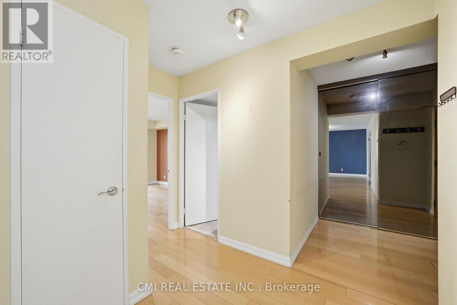 2307 - 215 Wynford Drive, Toronto, Ontario  M3C 3P5 - Photo 9 - C13639674