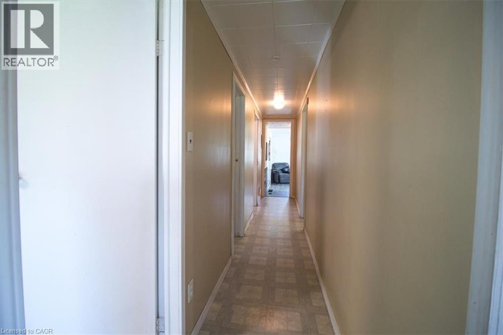 252 Queen Street, Highgate, Ontario  N0P 1T0 - Photo 14 - 40825902