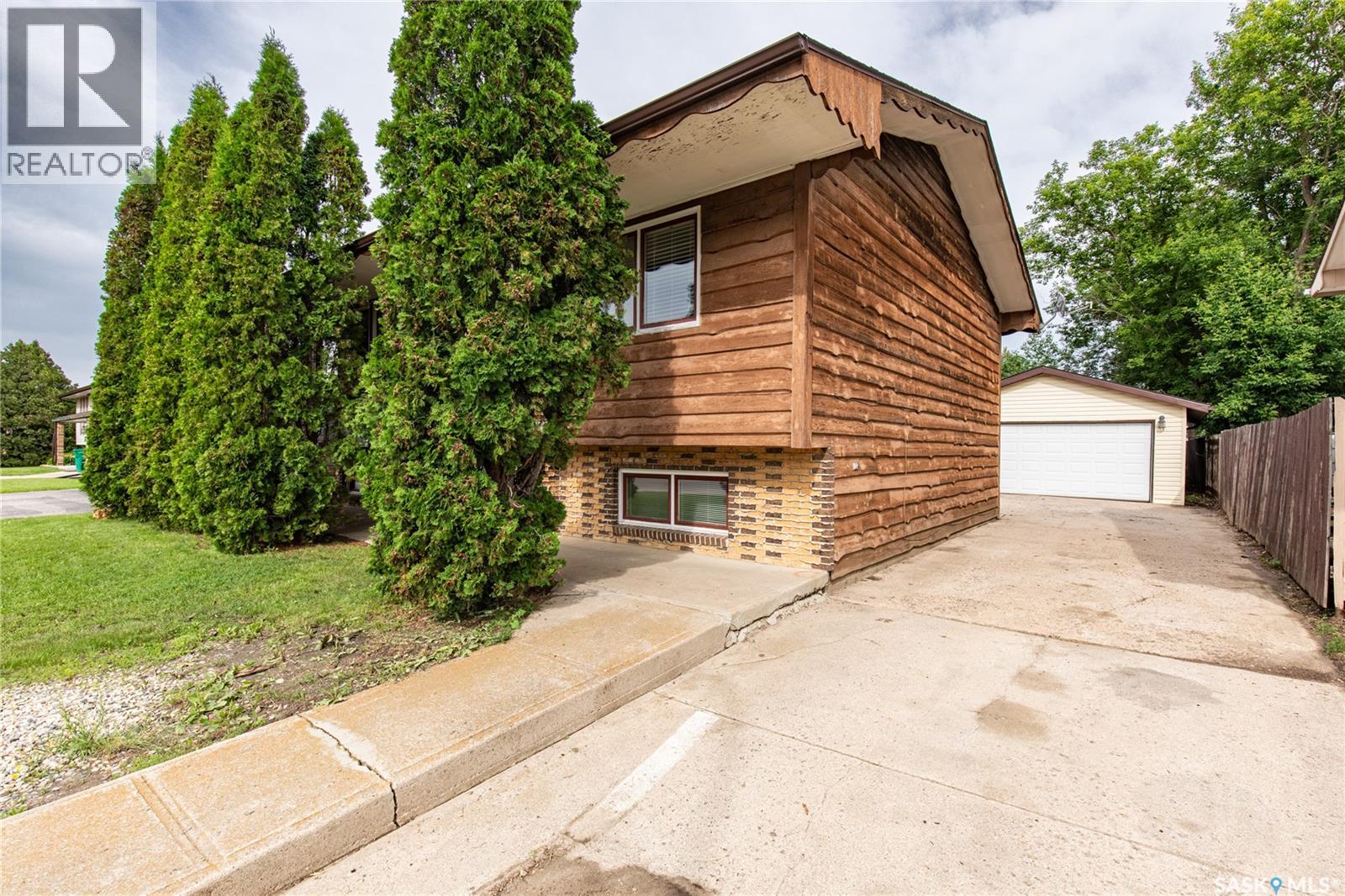 17 Blue Sage Drive, Moose Jaw, Saskatchewan  S6J 1A5 - Photo 62 - SK041099