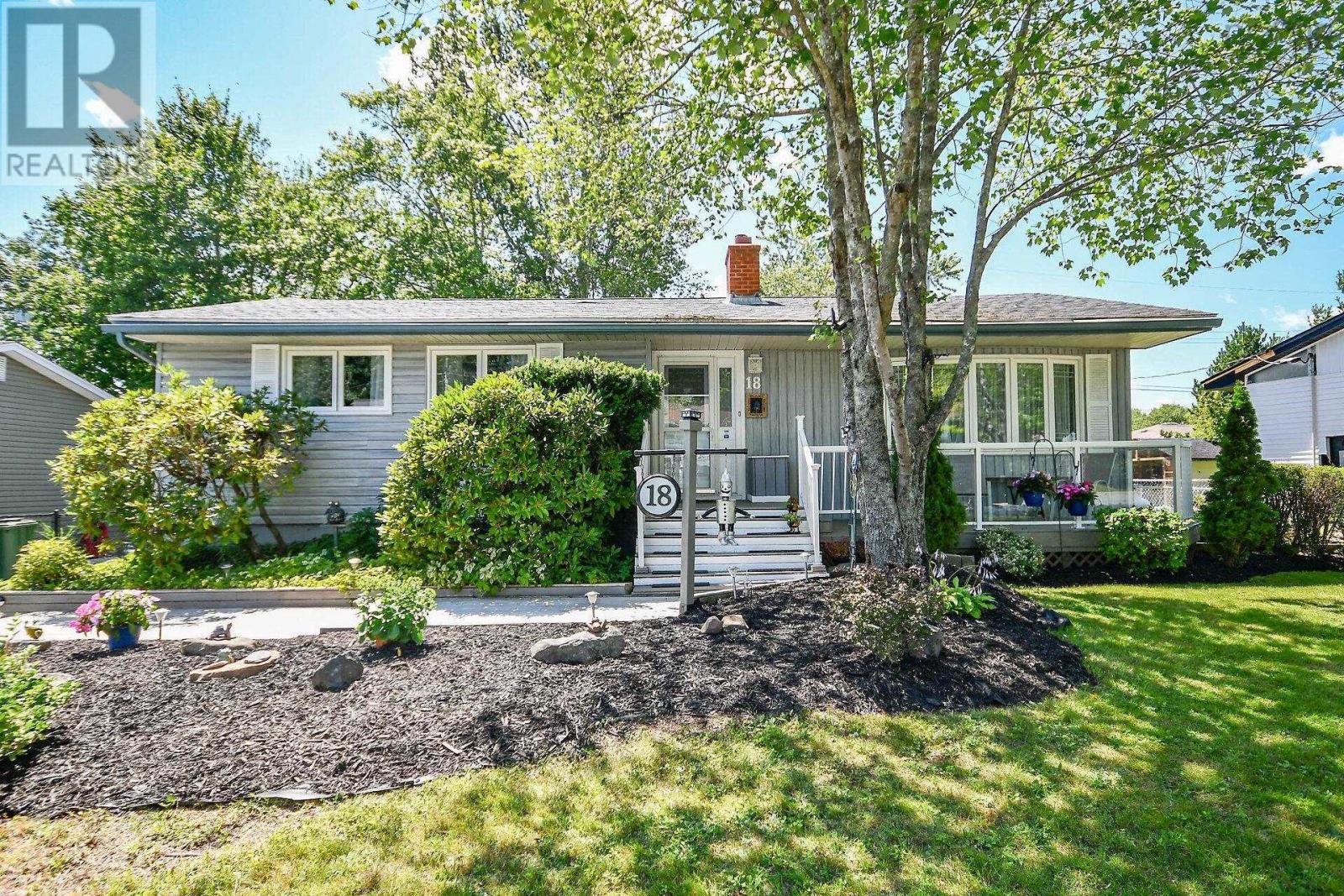 18 Beaumont Drive, lower sackville, Nova Scotia